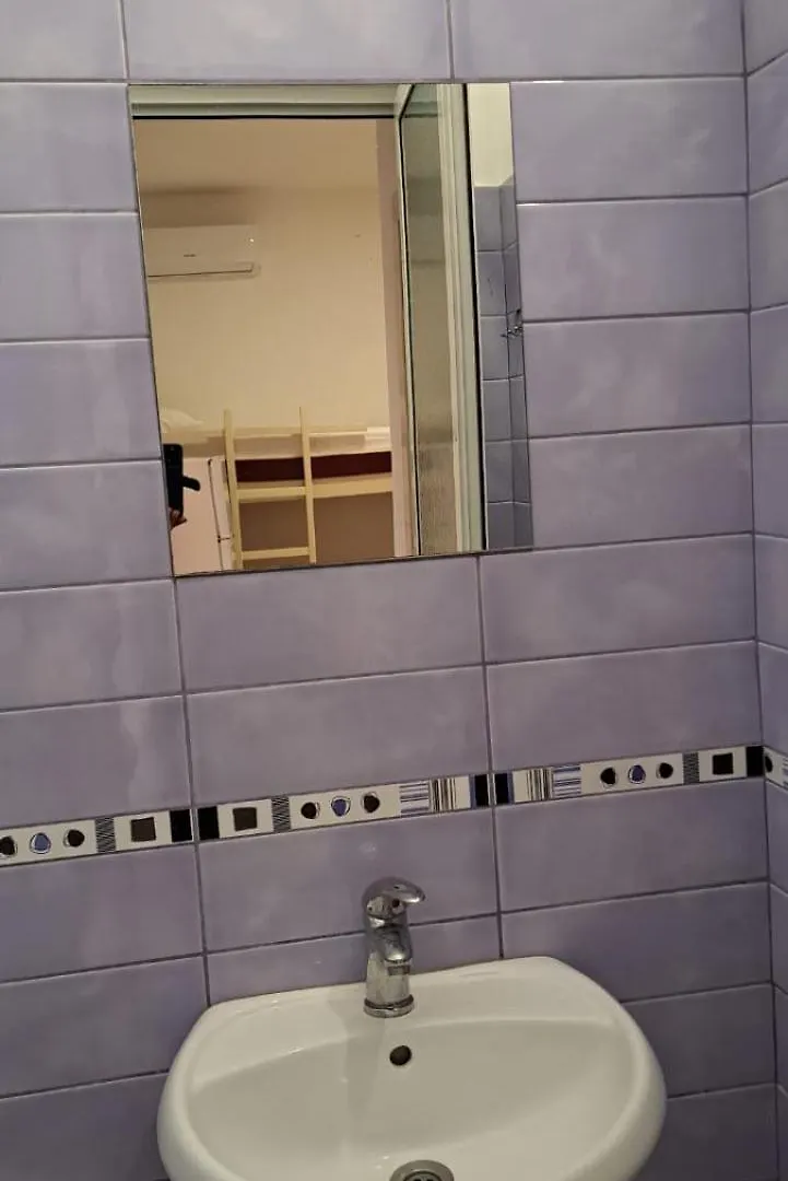 Doçi Hotel Velipojë 0*,  Arnavutluk